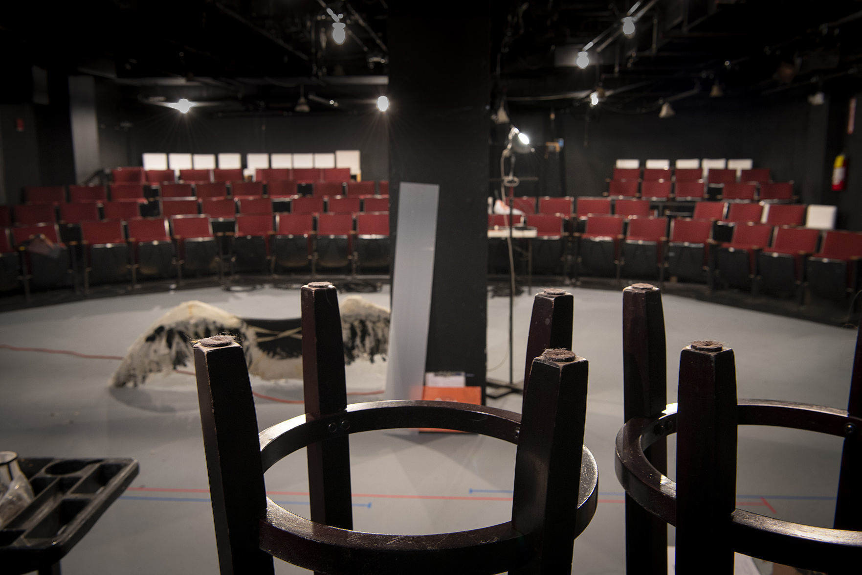 Met Stage Empty